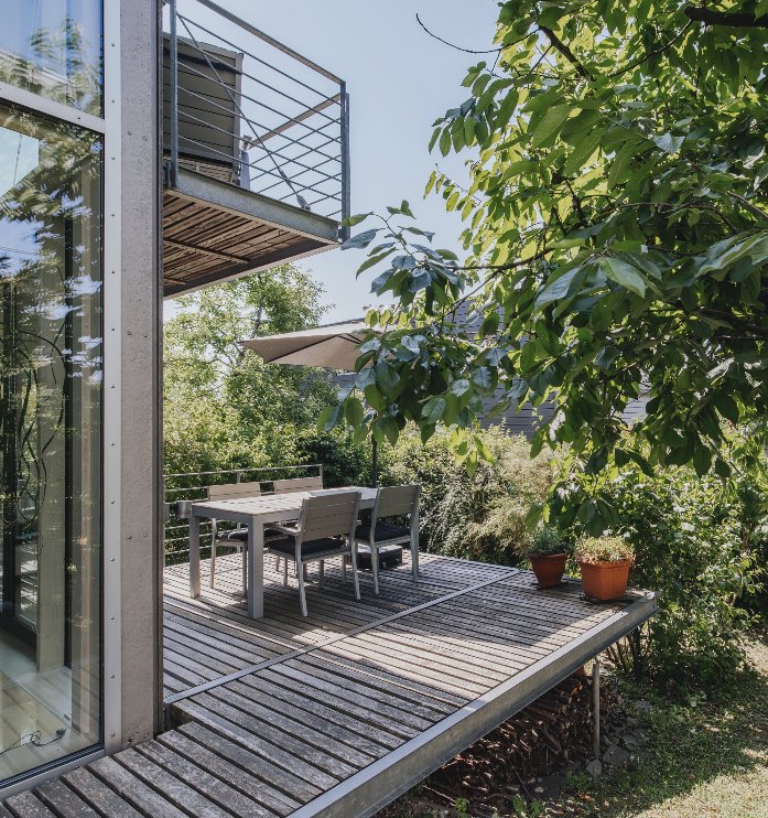 Erbbau: Lichtdurchflutetes Architektenhaus mit Weitblick, Einliegerwohnung und kleinem Garten! – Bild 3